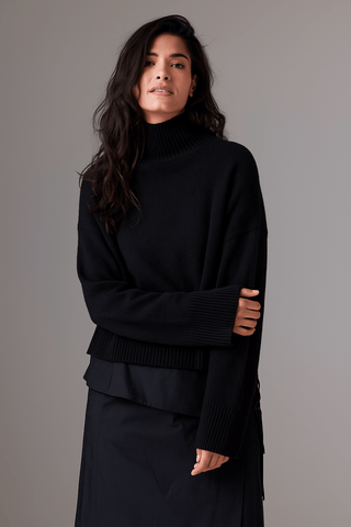 COLORUSH Cashmere Chunky Carmen Funnel Neck Sweater / Black - nineNORTH | Men's & Women's Clothing Boutique