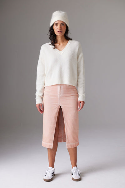 COLORUSH Cashmere Zeta Lucia Easy V Sweater / Creamy - nineNORTH | Men's & Women's Clothing Boutique