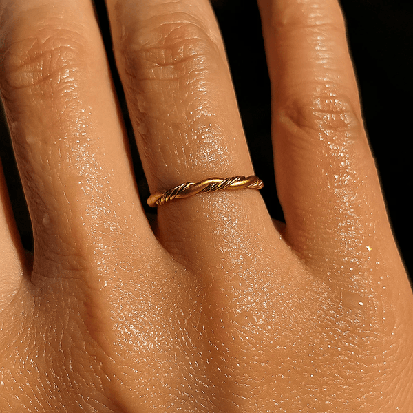 Ellie Vail / Aubrey Twist Ring - nineNORTH | Men's & Women's Clothing Boutique