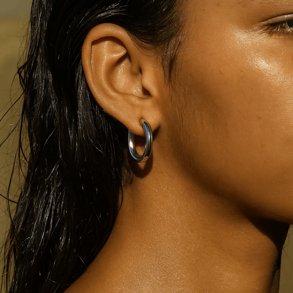 Ellie Vail / Flora Medium Hoop Earring - nineNORTH | Men's & Women's Clothing Boutique