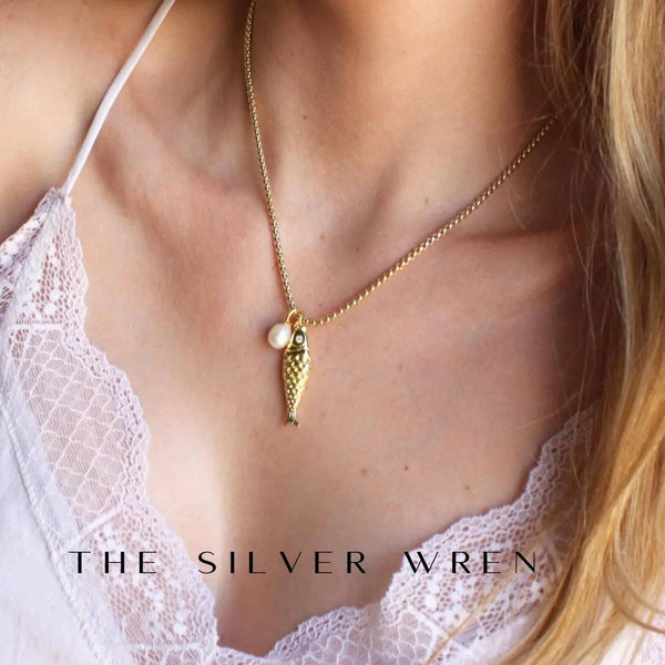Gold Fish Pendant Necklace: 16 inch - nineNORTH | Men's & Women's Clothing Boutique
