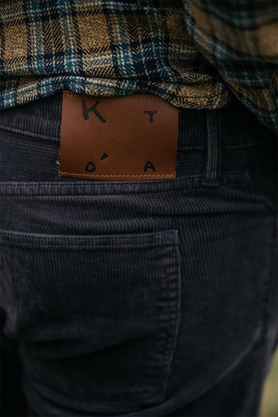 Hiroshi Kato The Pen Slim Stretch 16w Corduroy / Charcoal - nineNORTH | Men's & Women's Clothing Boutique